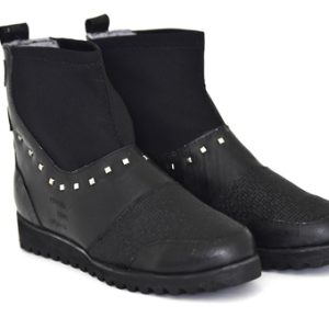 Botas Metatarso hecha con neumáticos reciclados – Revolución Urbana