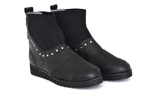 Botas Metatarso hecha con neumáticos reciclados – Revolución Urbana